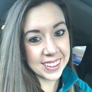 Meet your Posher, Megan
